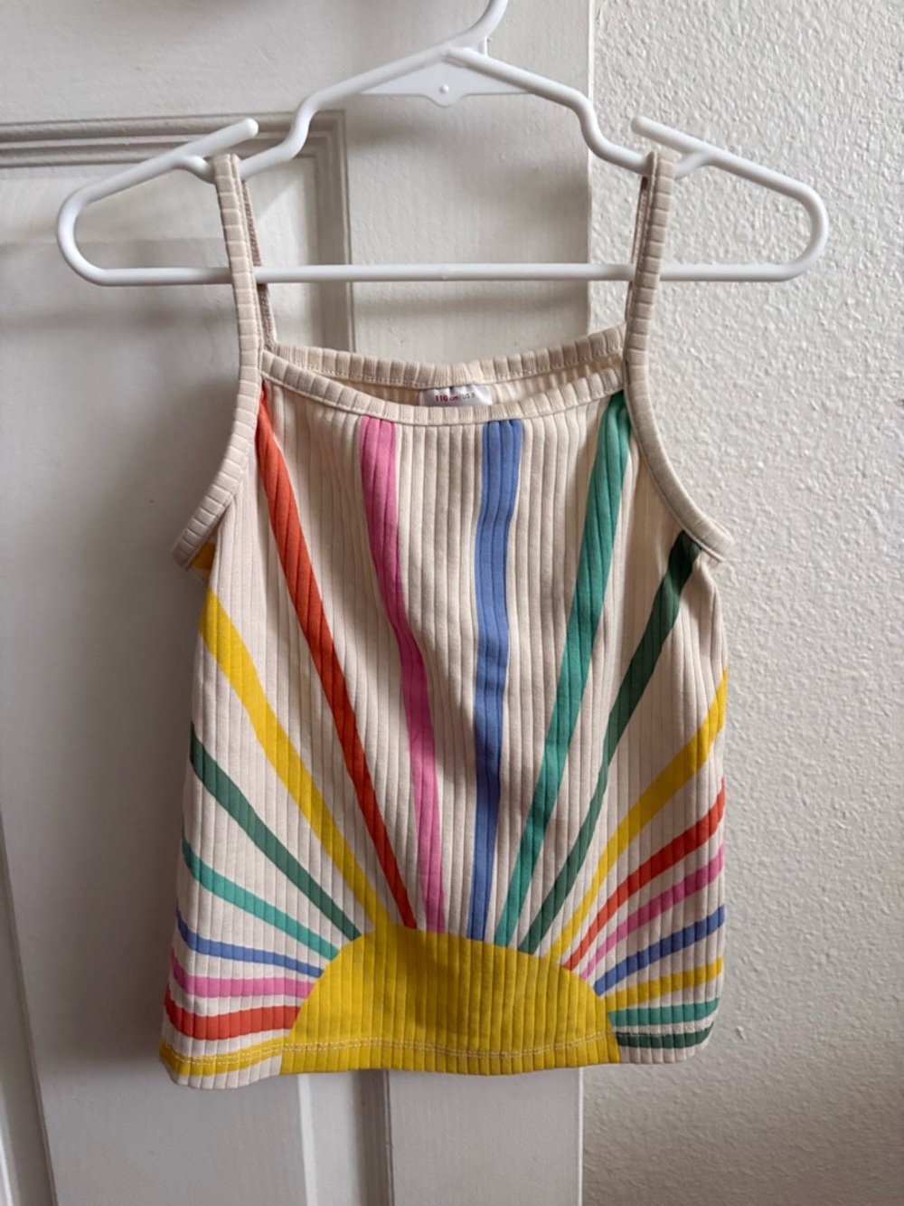 Hanna Andersson Cream Ribbed Tank with Rainbow Sunburst